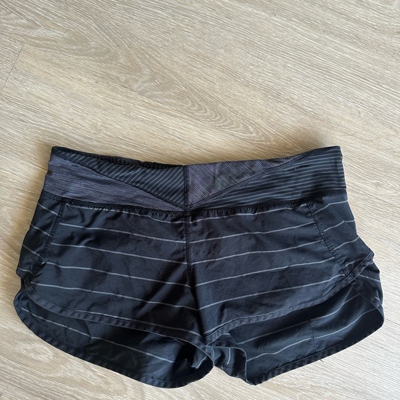Lululemon run speed shorts - Picture 2 of 2